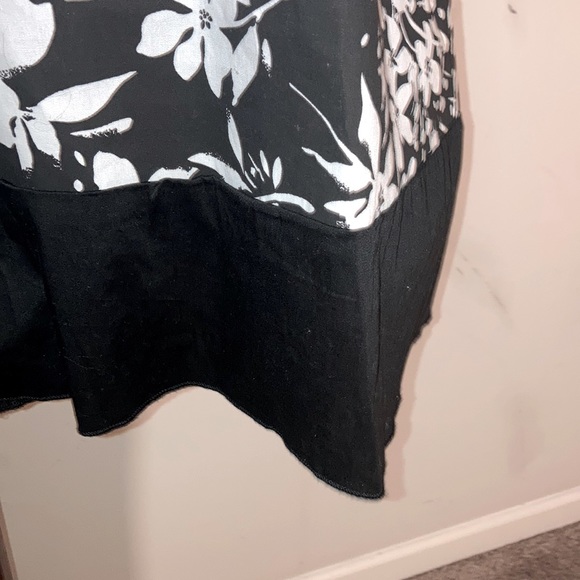 NWT Love & Kisses | Women’s Black & White MIDI Skirt - Size 1X - Picture 3 of 6